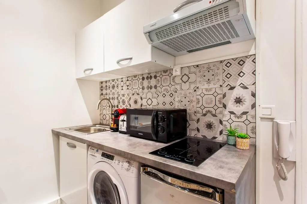 Condamine/Batignolles : Cosy Studio Apartment Paris