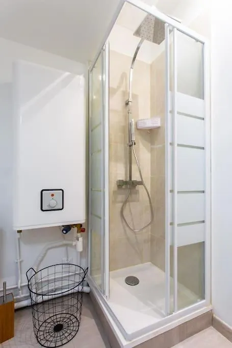 Condamine/Batignolles : Cosy Studio Apartment Paris